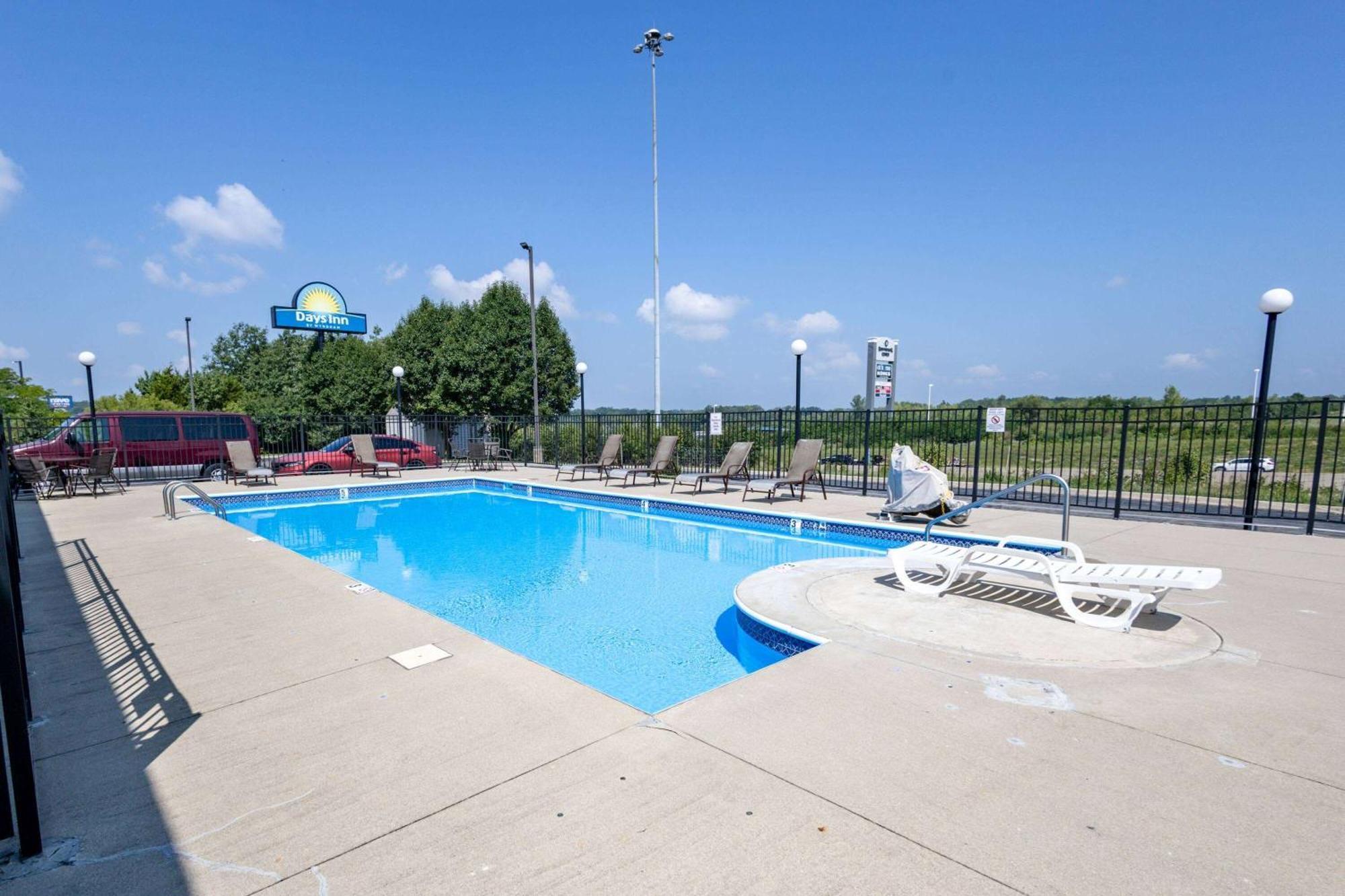 Days Inn By Wyndham Dayton Huber Heights Northeast Luaran gambar